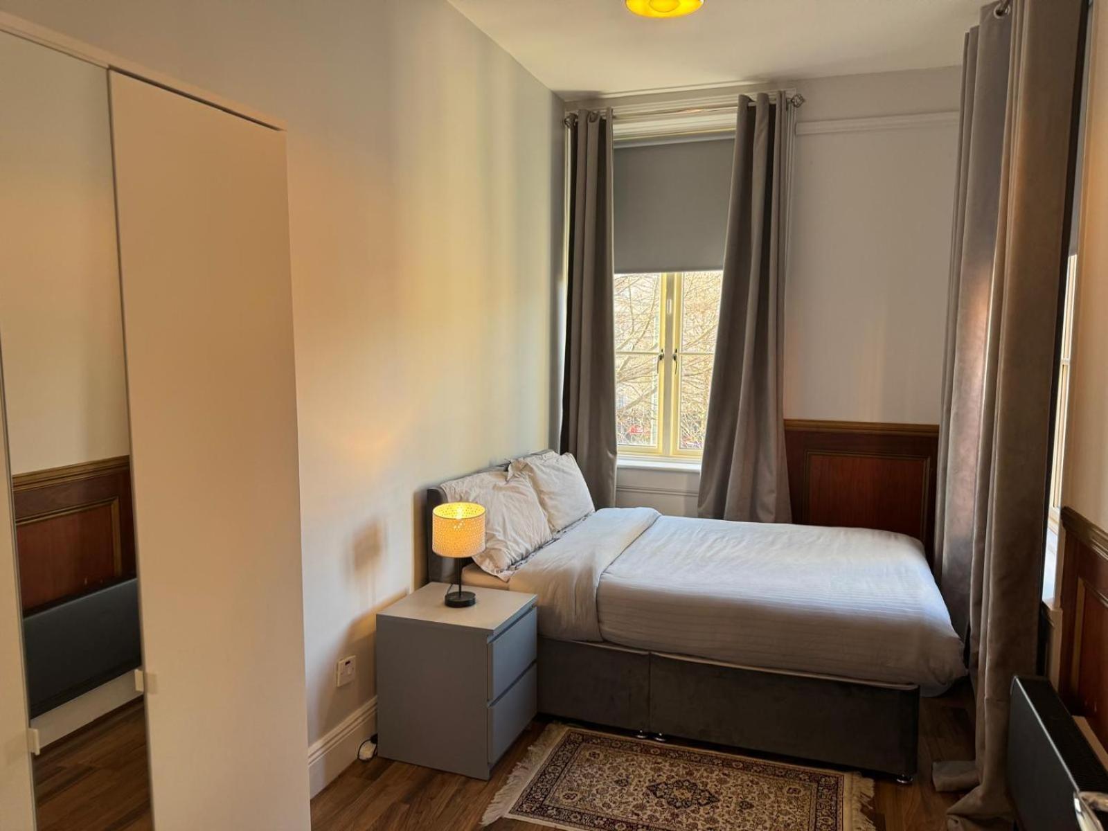 Modern 2-Bedroom Apartment-Dublin City Exterior foto